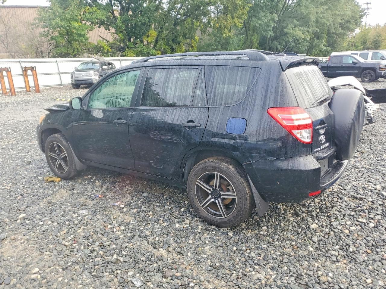 2010 Toyota Rav4 Base - foto 2
