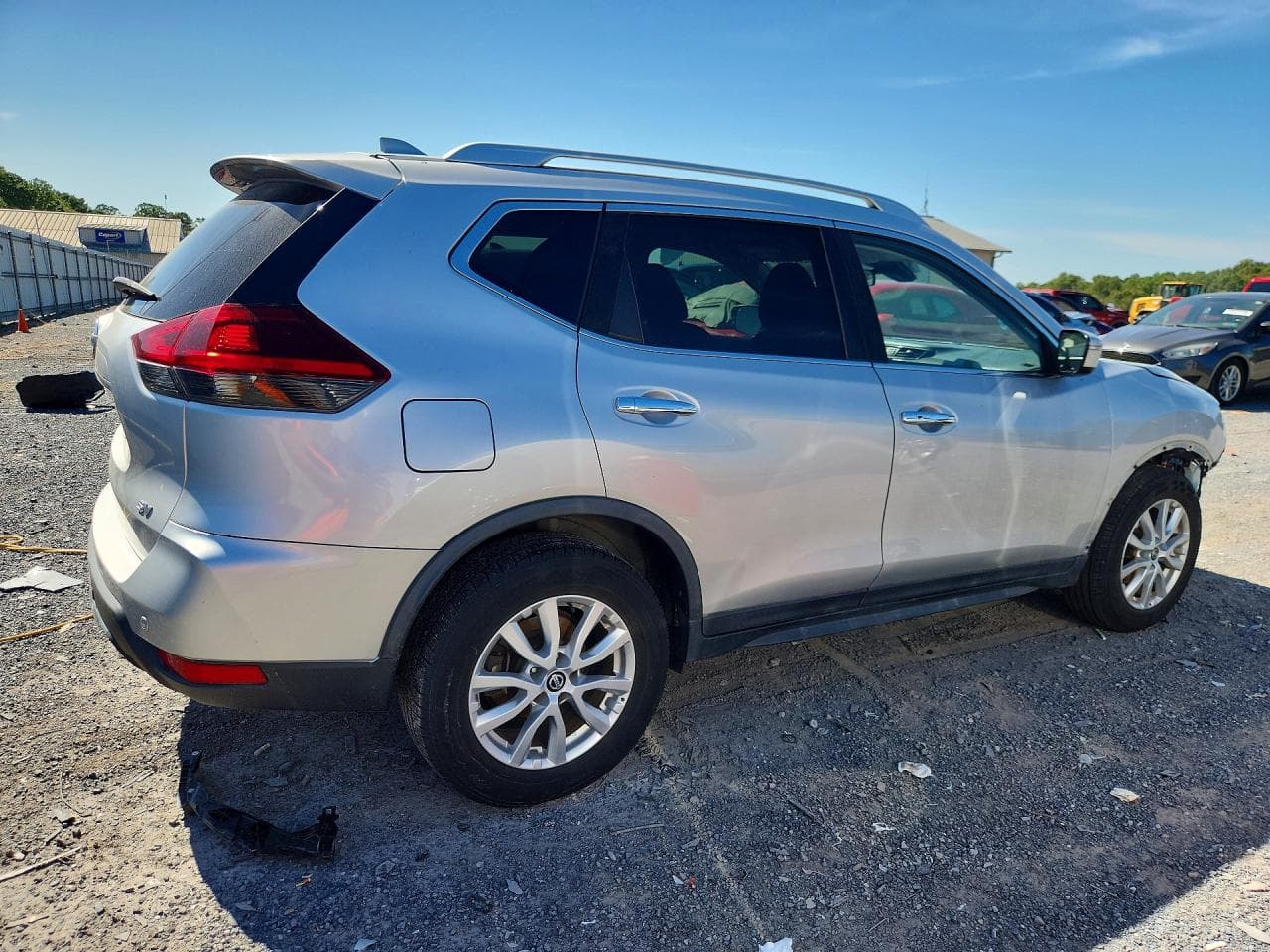 2020 Nissan Rogue S - foto 3