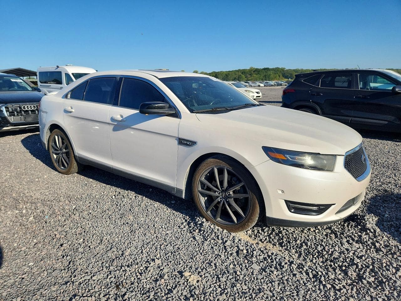 2016 Ford Taurus Sho - foto 4