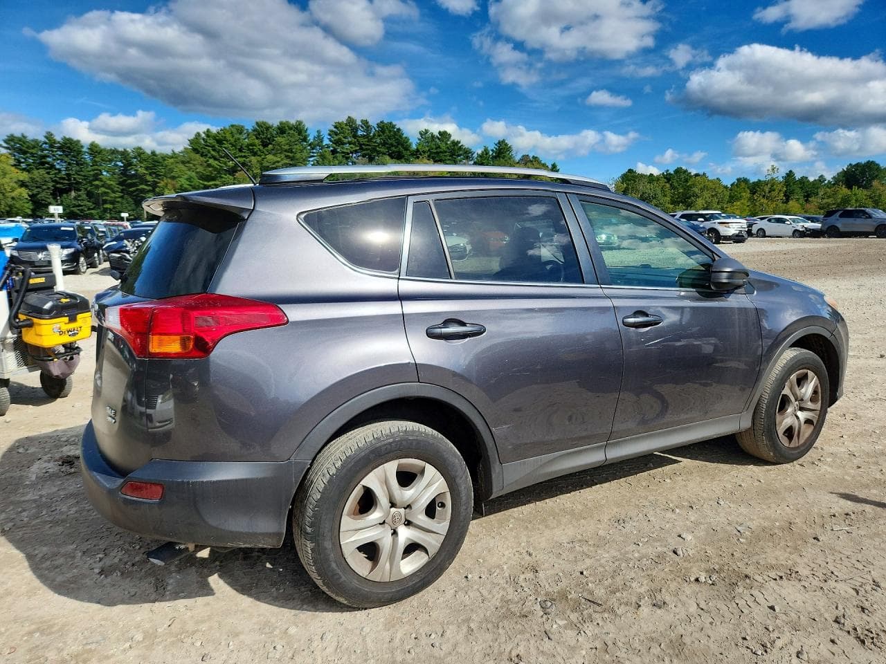 2015 Toyota Rav4 Le - foto 3