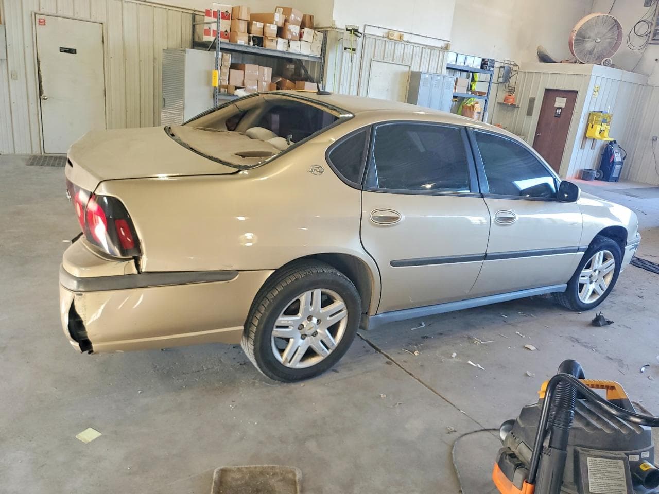 2004 Chev Impala - foto 3