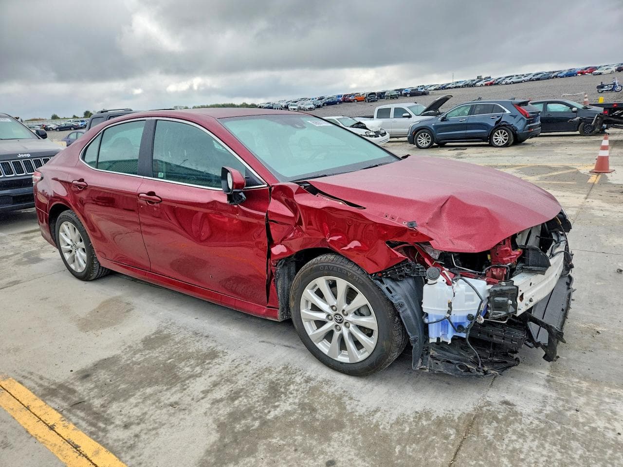 2019 Toyota Camry Le - foto 4