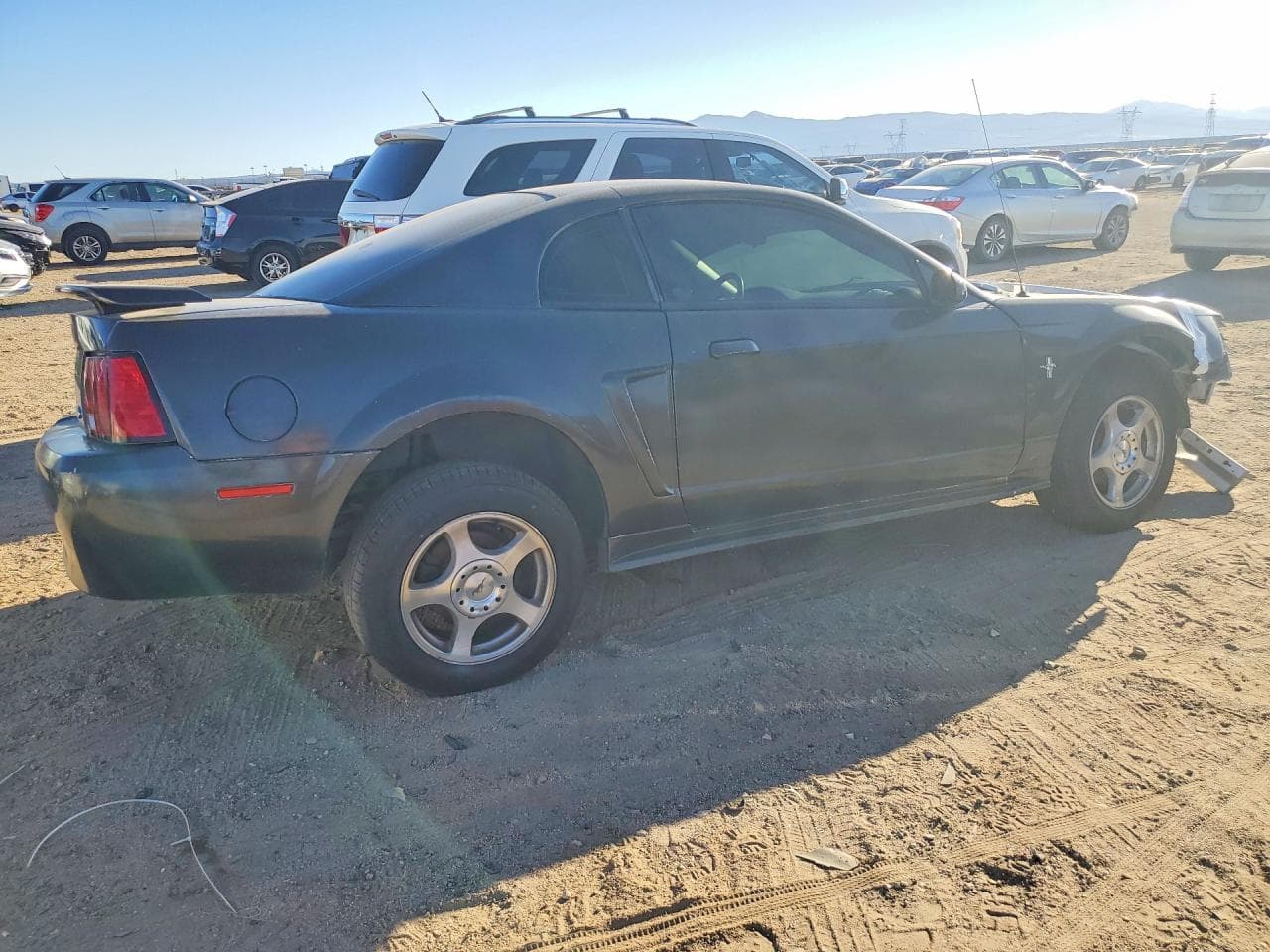 2004 Ford Mustang - foto 3
