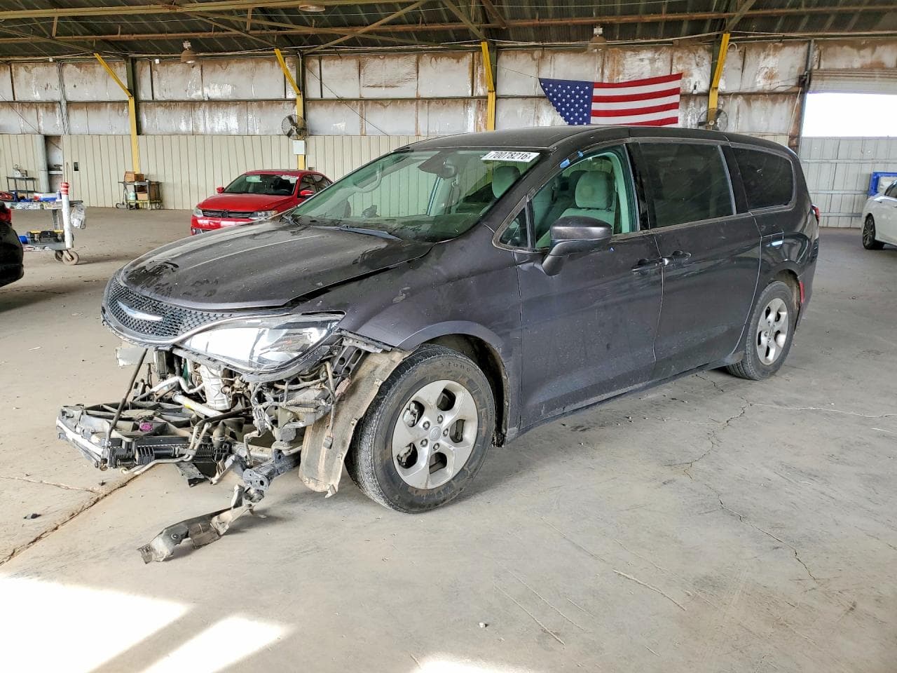 Chrysler Pacifica 2017 z USA
