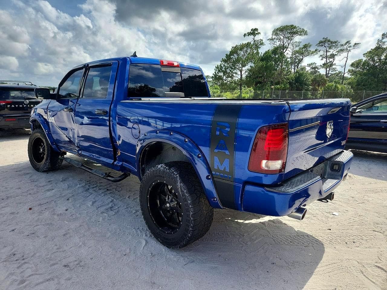 RAM 1500 2016 z USA