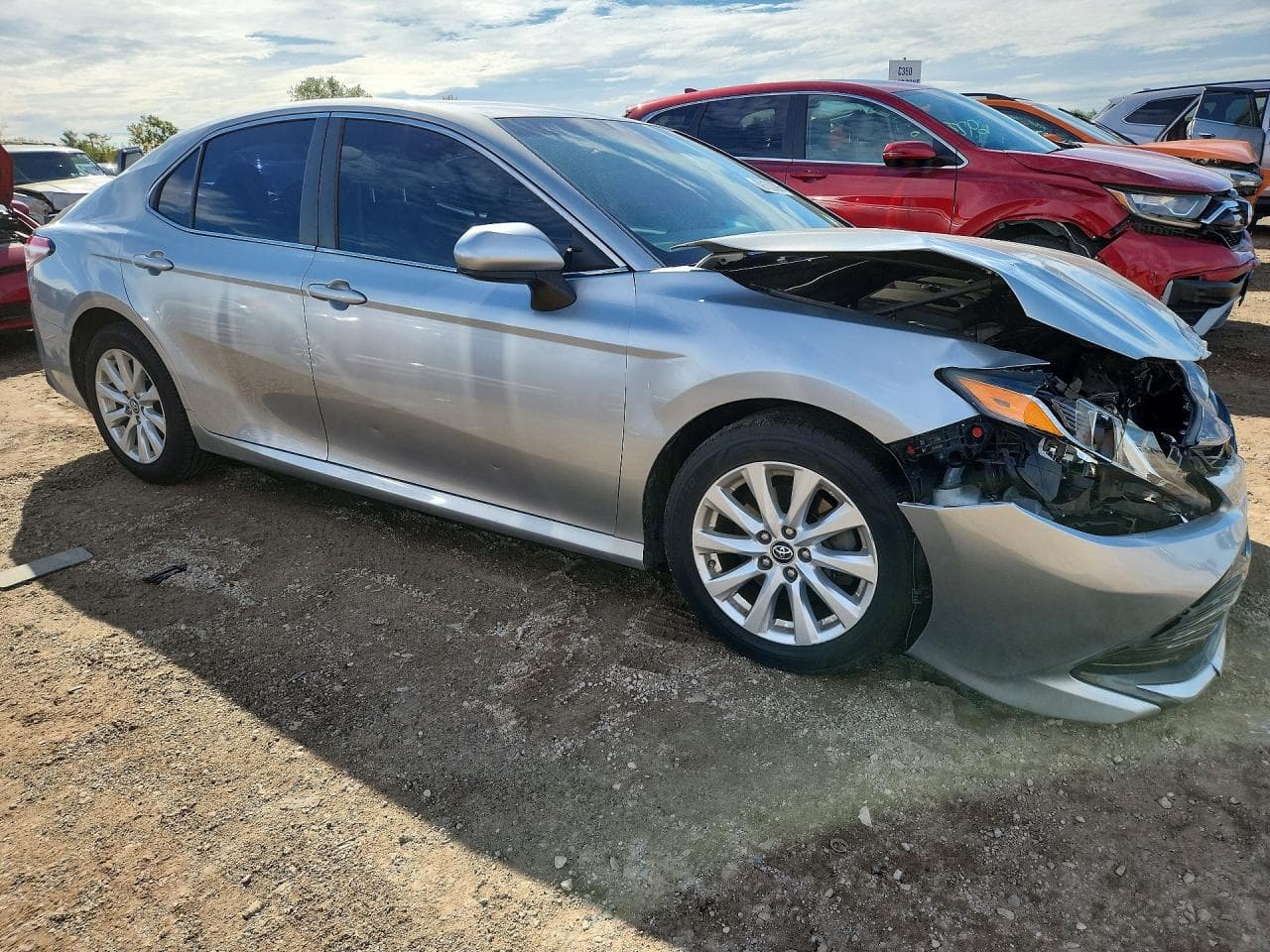 2018 Toyota Camry Le - foto 4