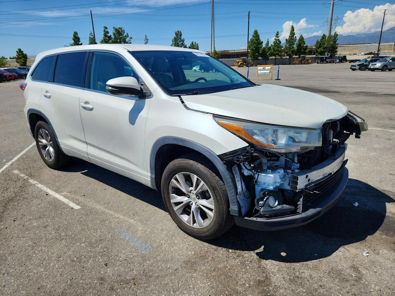 2015 Toyota Highlander Le Plus - foto 4