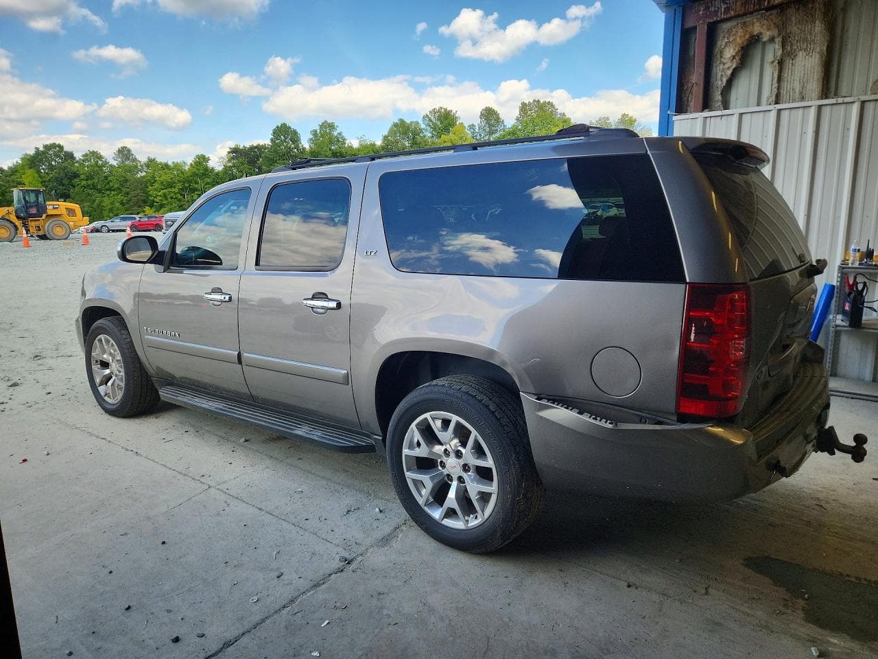 2007 Chevrolet Suburban K1500 - foto 2