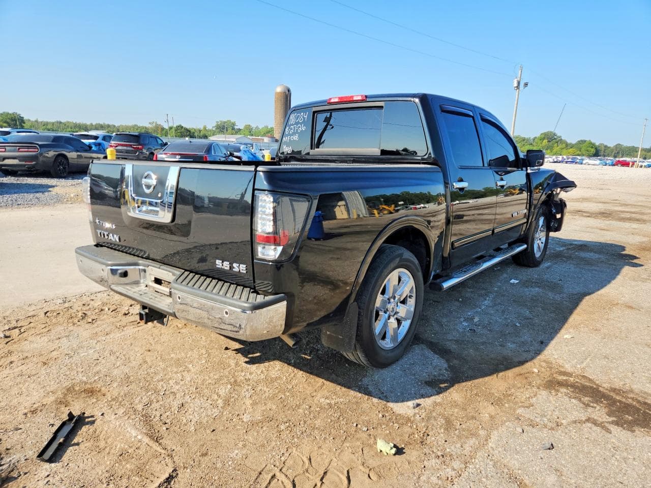 2010 Nissan Titan Se - foto 3