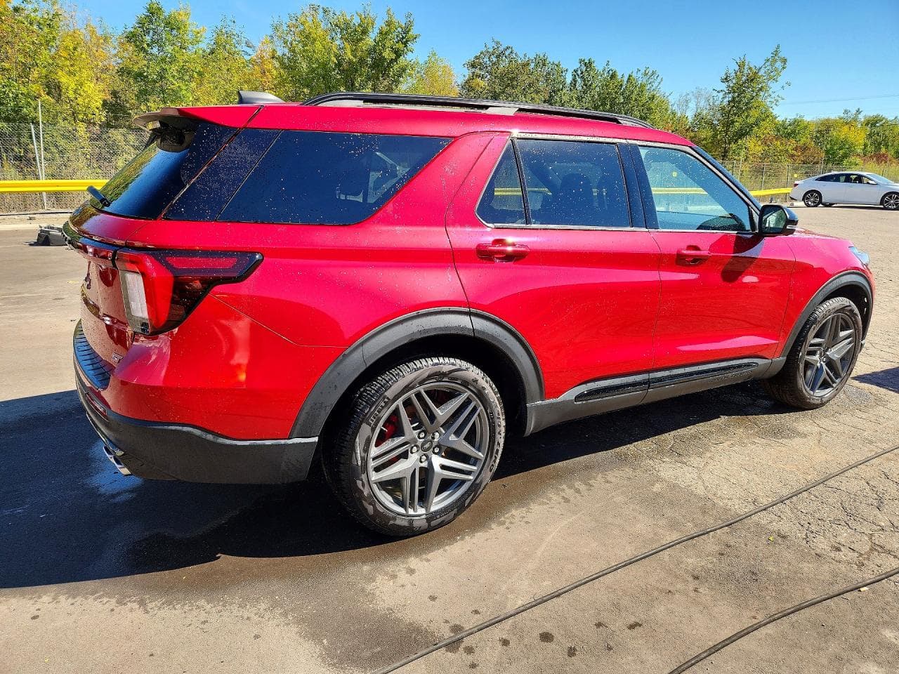 2026 Ford Explorer St - foto 3