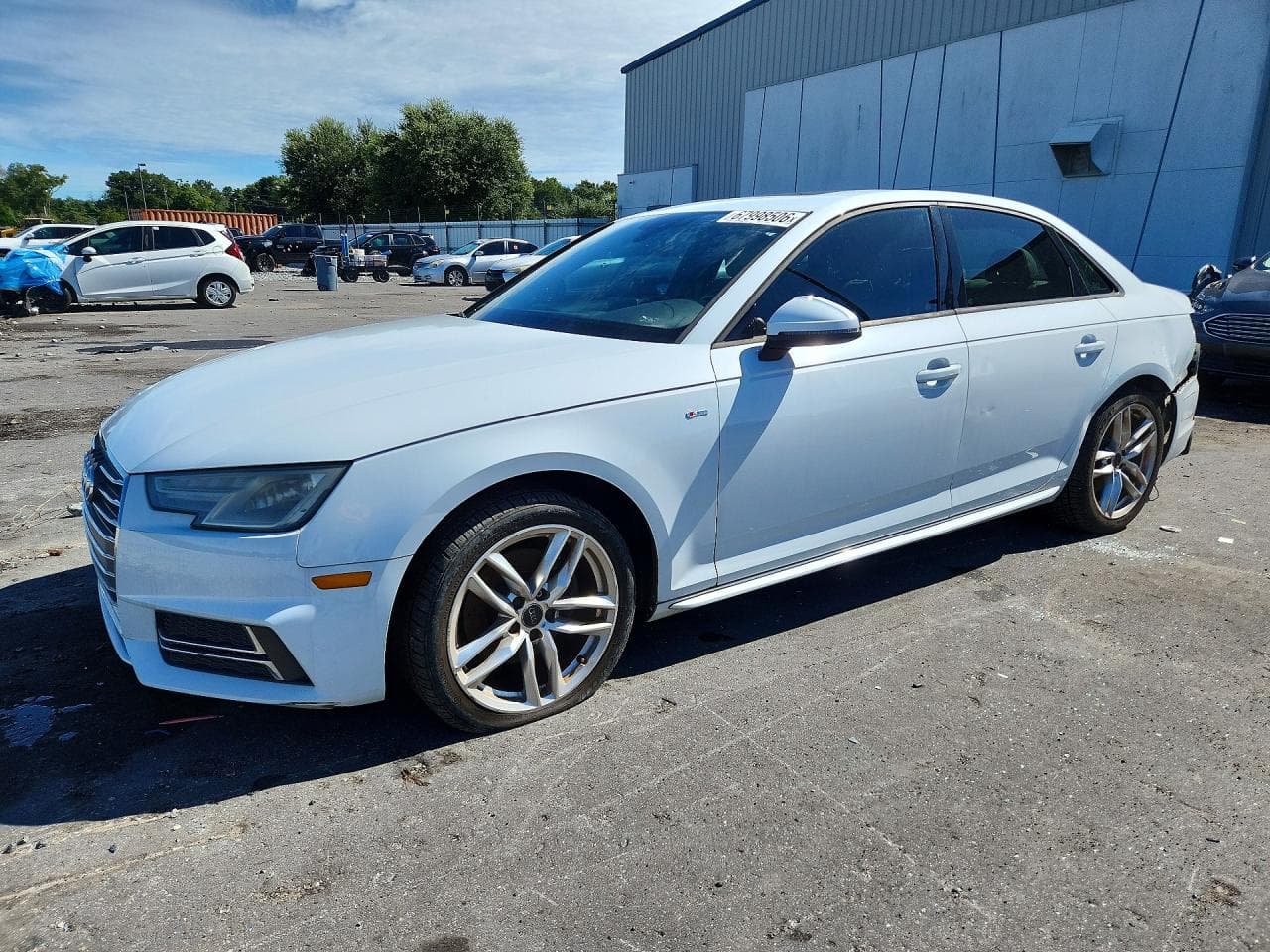 Audi A4 2017 z USA