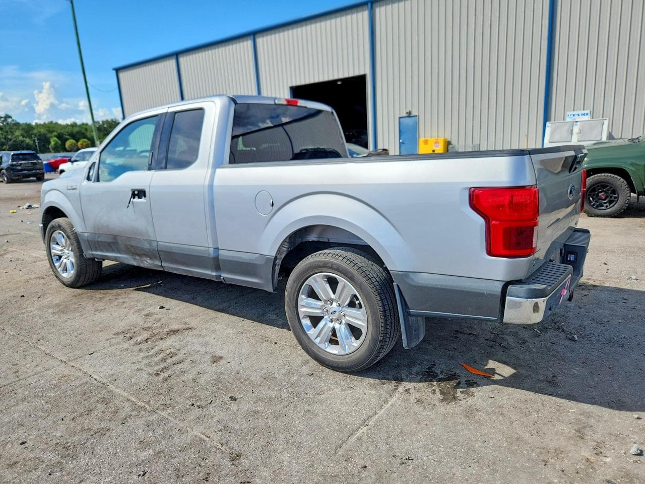 2020 Ford F150 Super Cab - foto 2