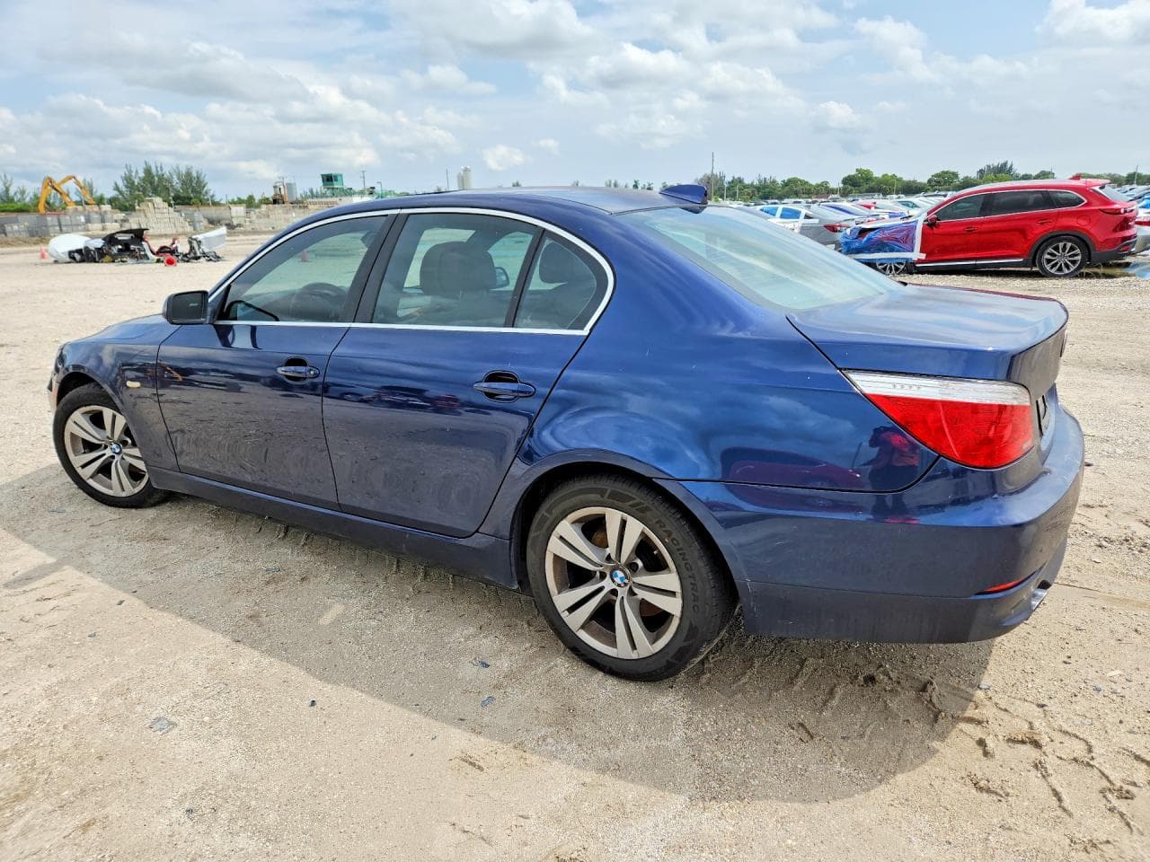 2010 BMW 528 I - foto 2