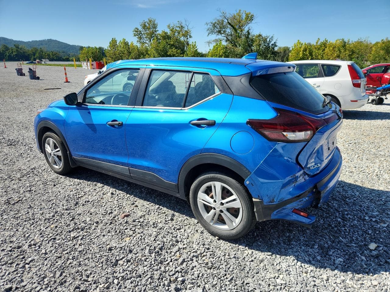 2021 Nissan Kicks S - foto 2