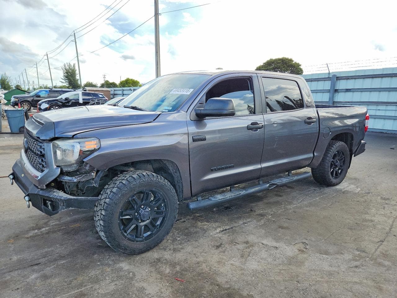 Toyota Tundra 2021 z USA