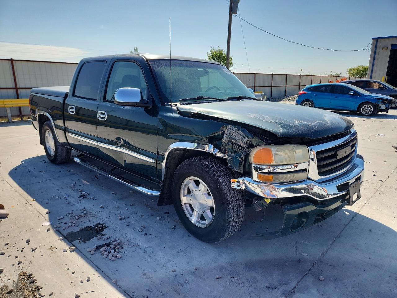 2005 GMC New Sierra C1500 - foto 4