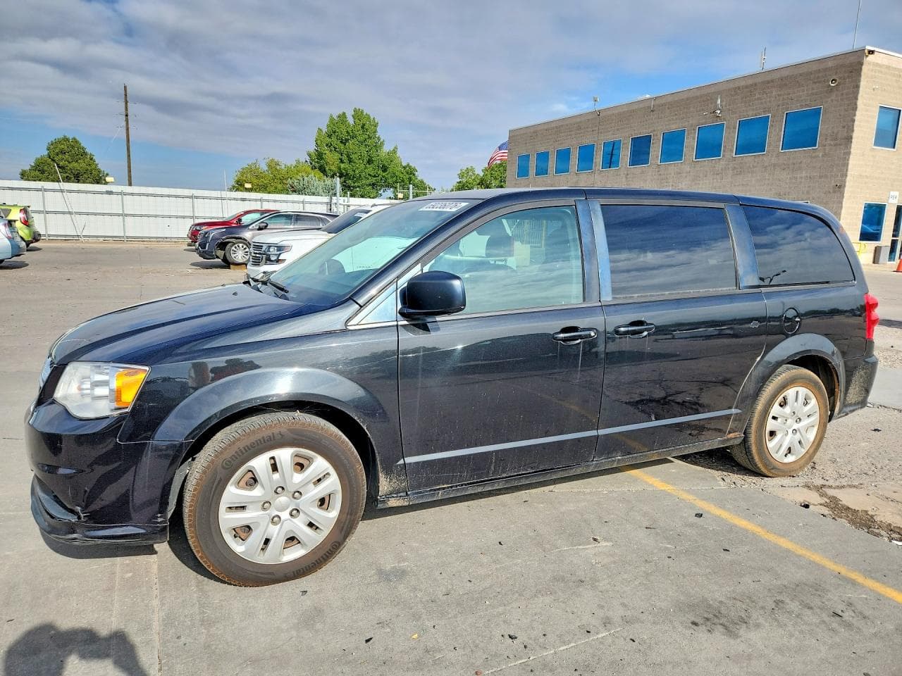 Dodge Caravan 2018 z USA