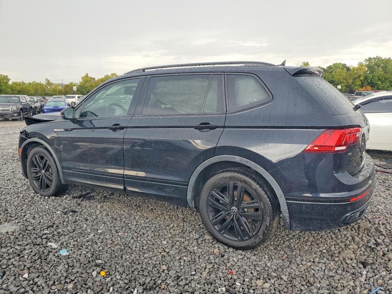 2022 Volkswagen Tiguan Se R-Line Black - foto 2