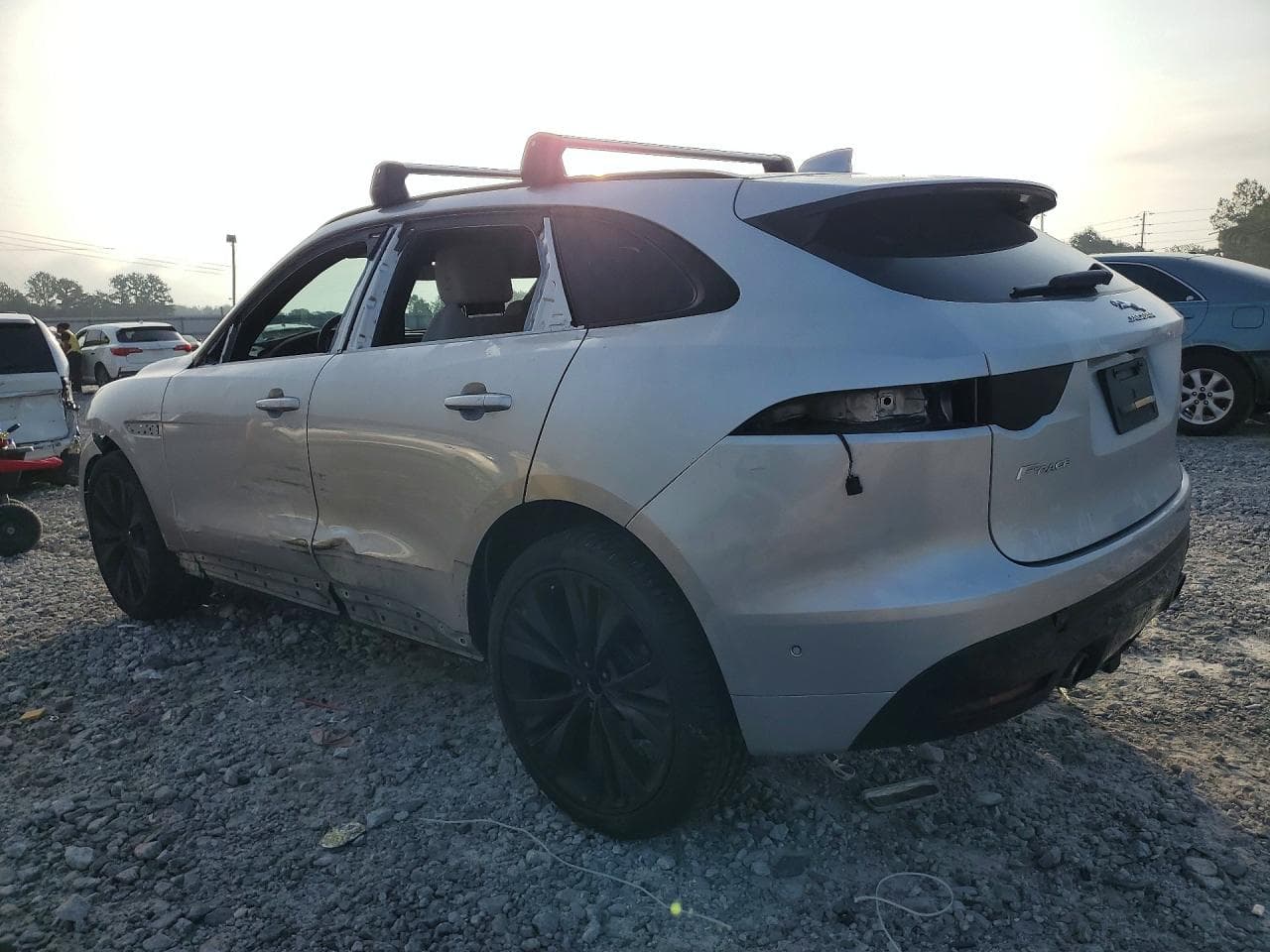2019 Jaguar F-Pace S - foto 2
