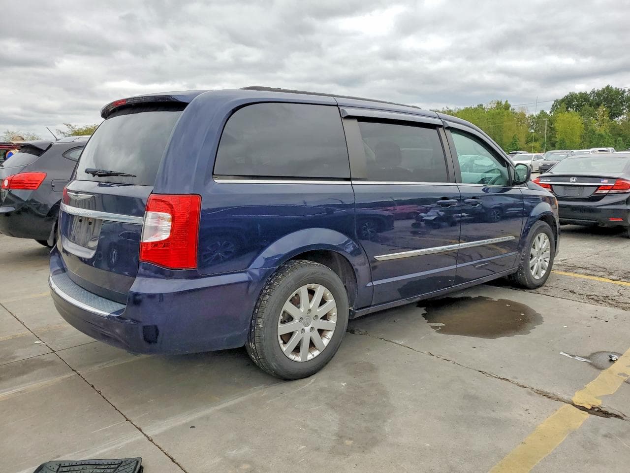 2016 Chrysler Town & Country Touring - foto 3