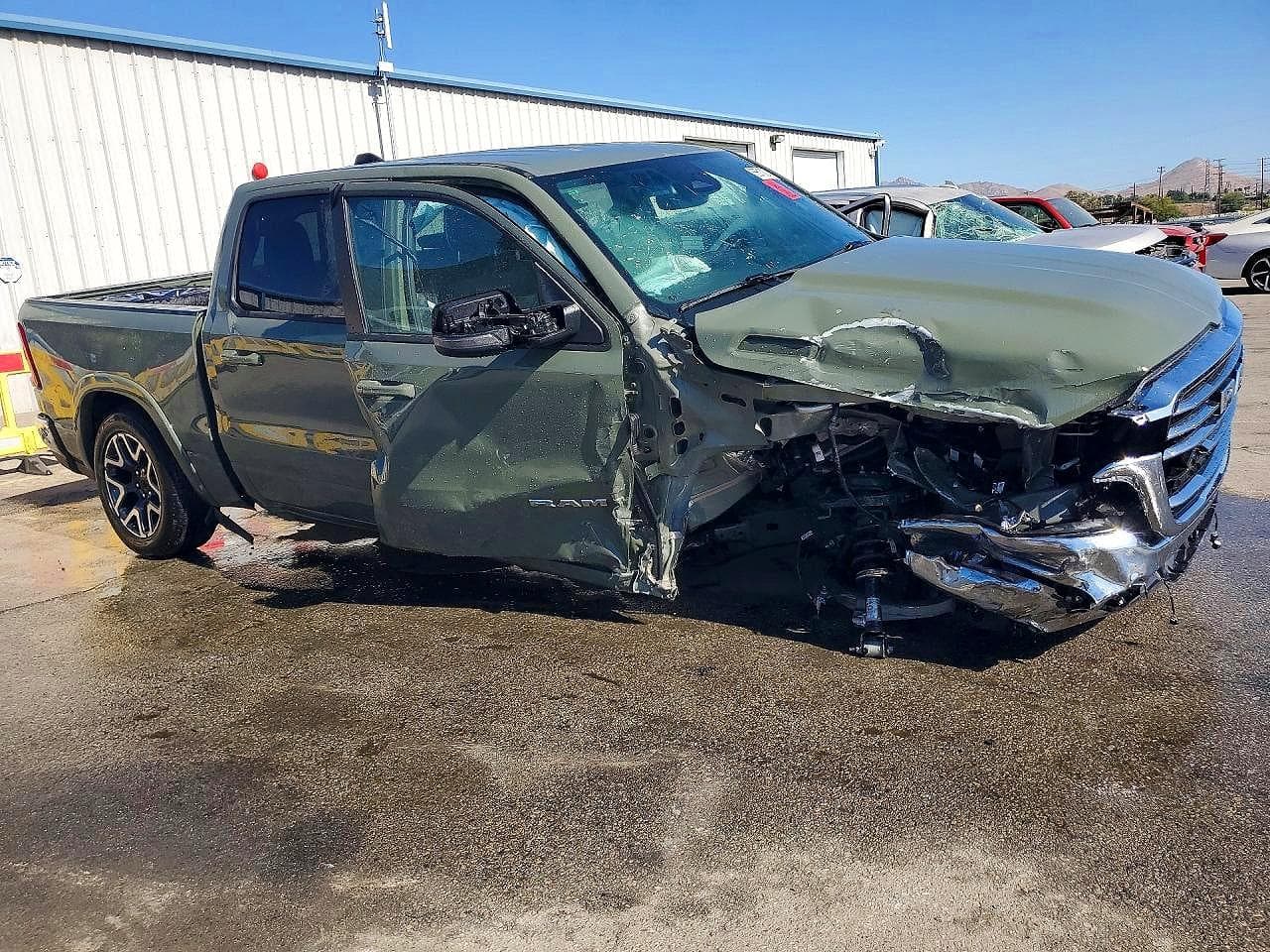 2026 Ram 1500 Laramie - foto 4
