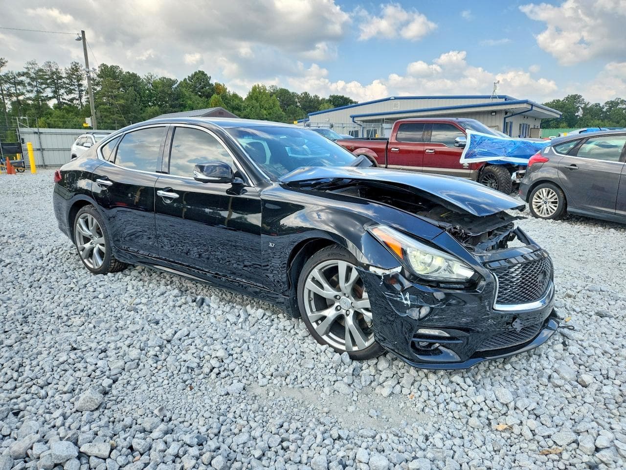 2015 Infiniti Q70 3.7 - foto 4