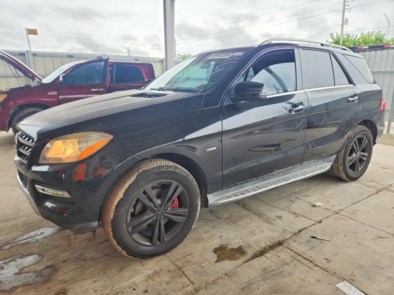 Mercedes-Benz M-klasse 2012 z USA