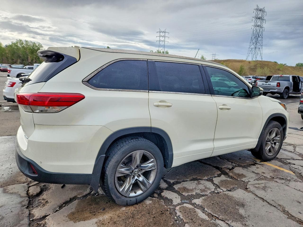 2019 Toyota Highlander Limited Platinum - foto 3