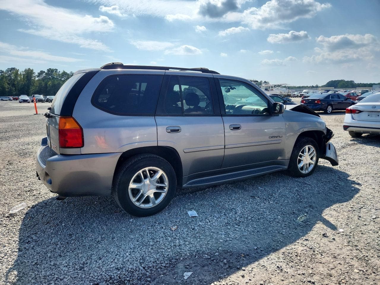 2006 GMC Envoy Denali - foto 3
