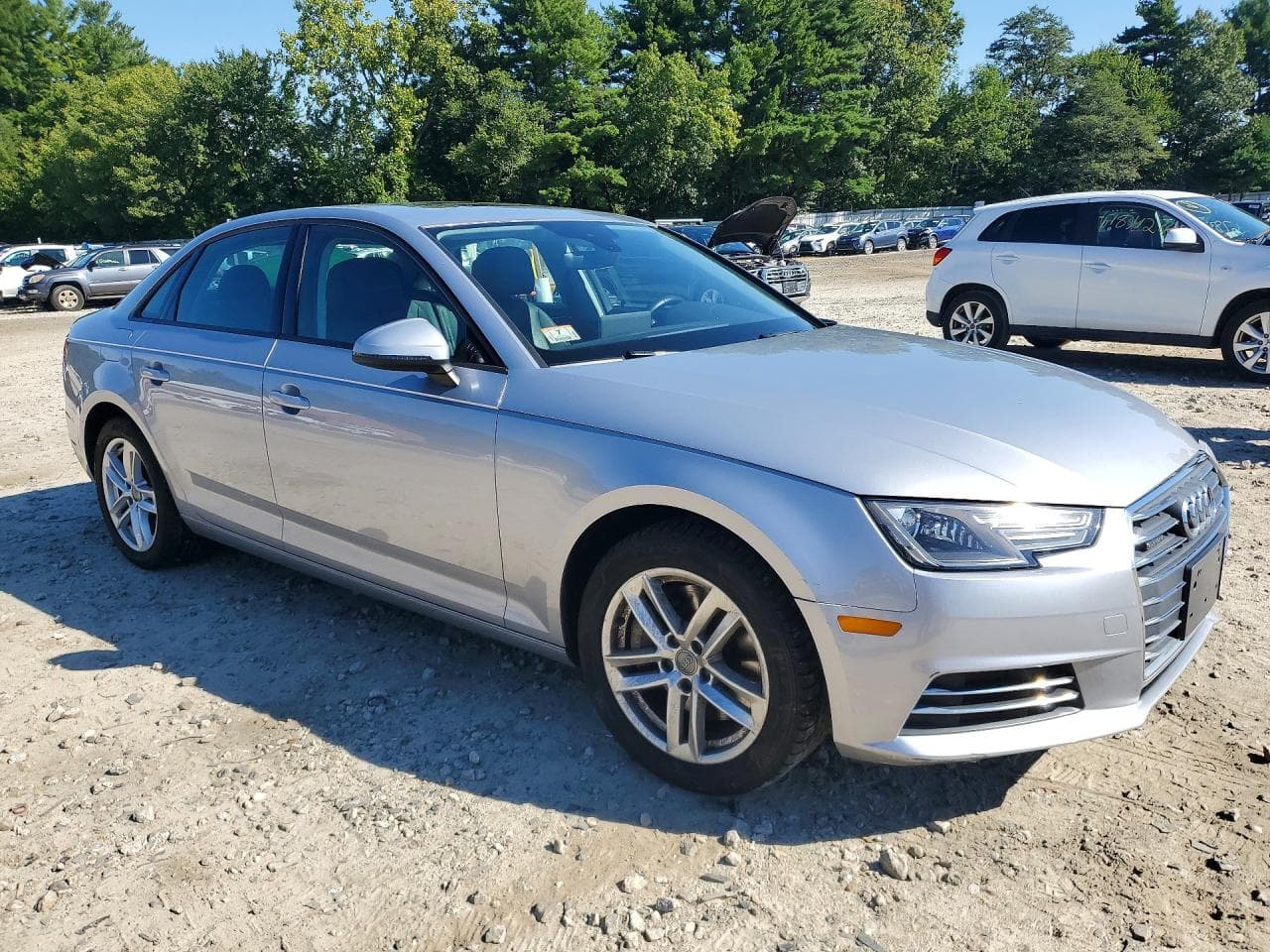 2017 Audi A4 Premium - foto 4