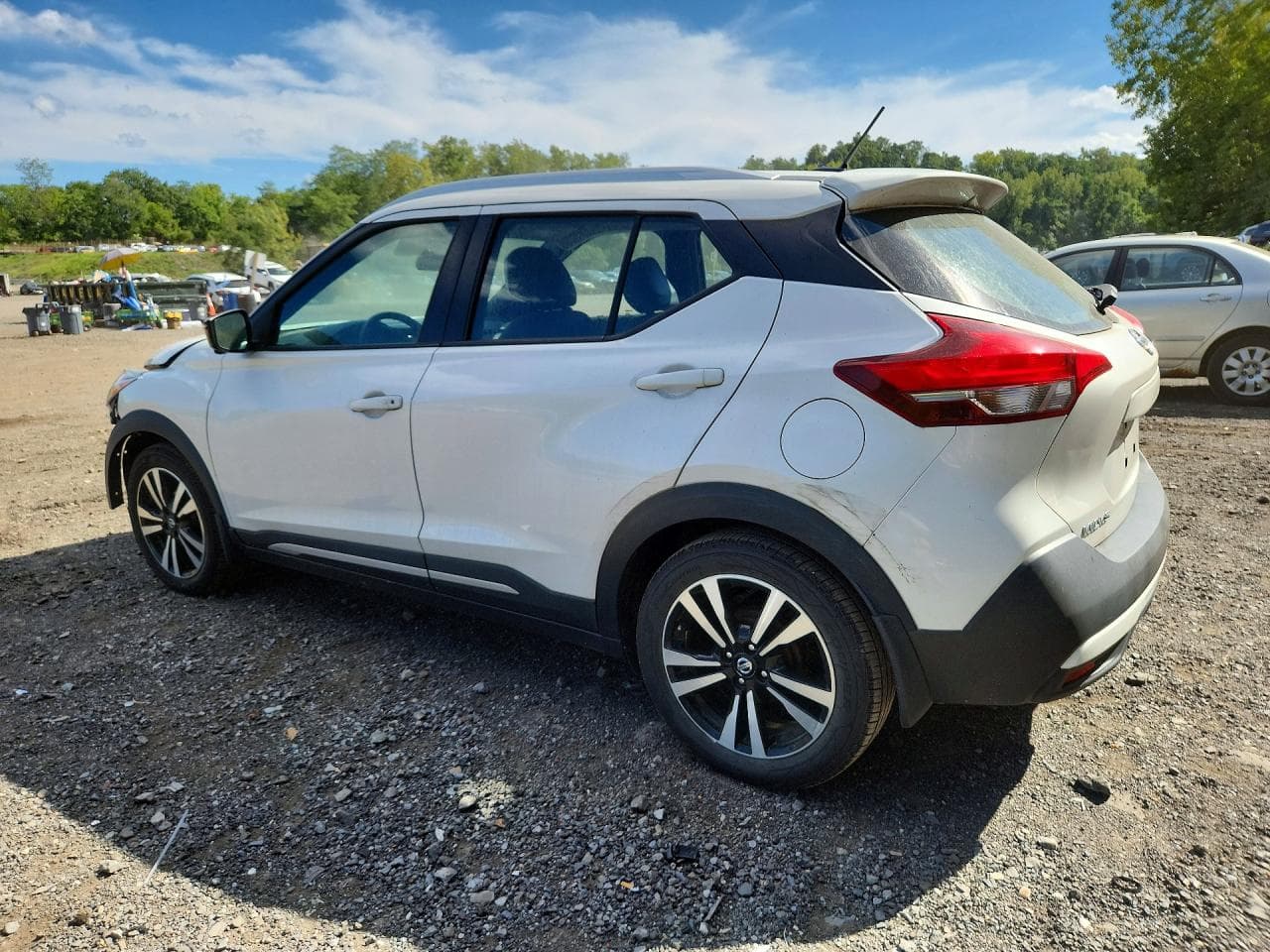 2019 Nissan Kicks Sr - foto 2