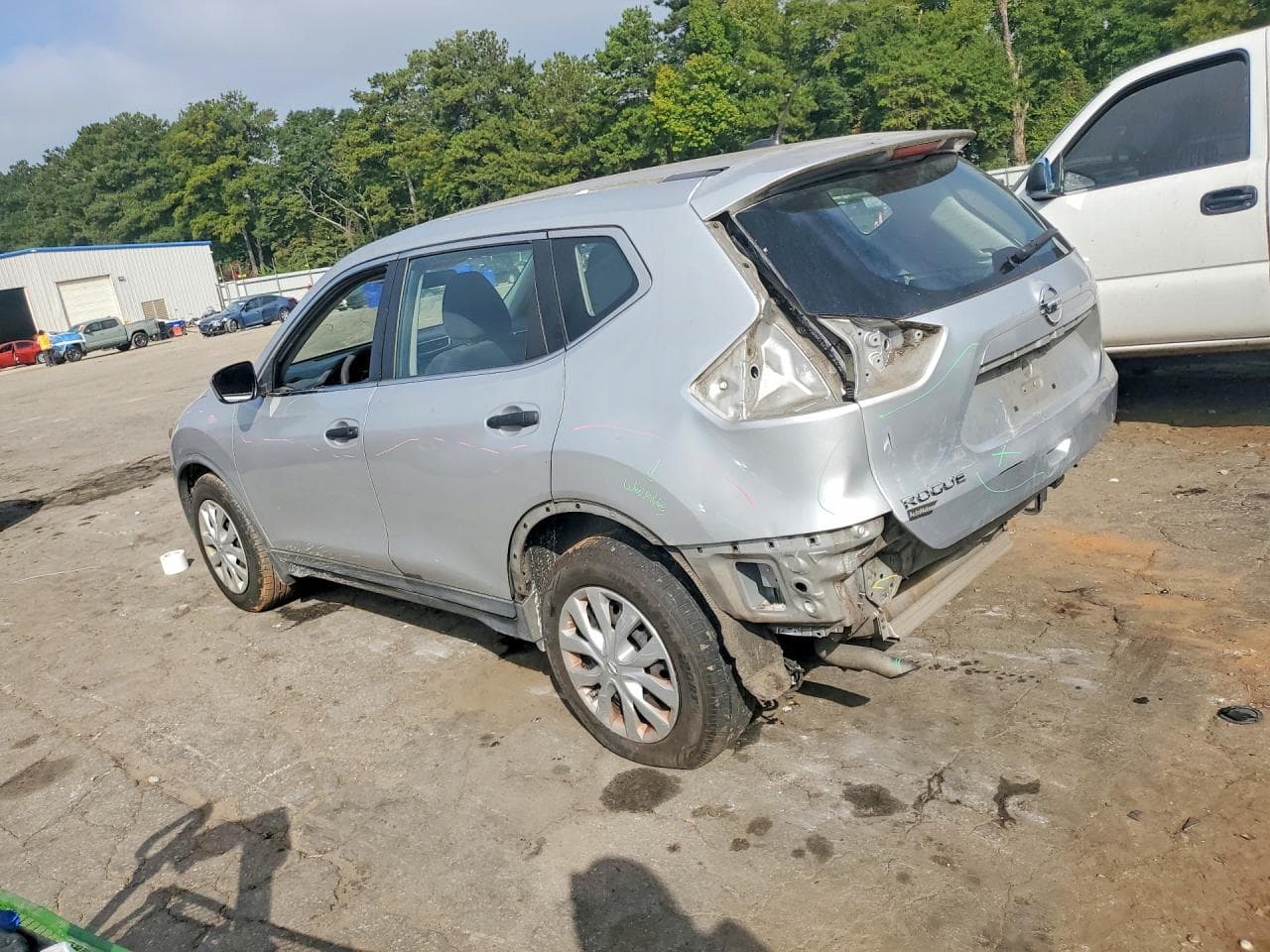 2016 Nissan Rogue S - foto 2