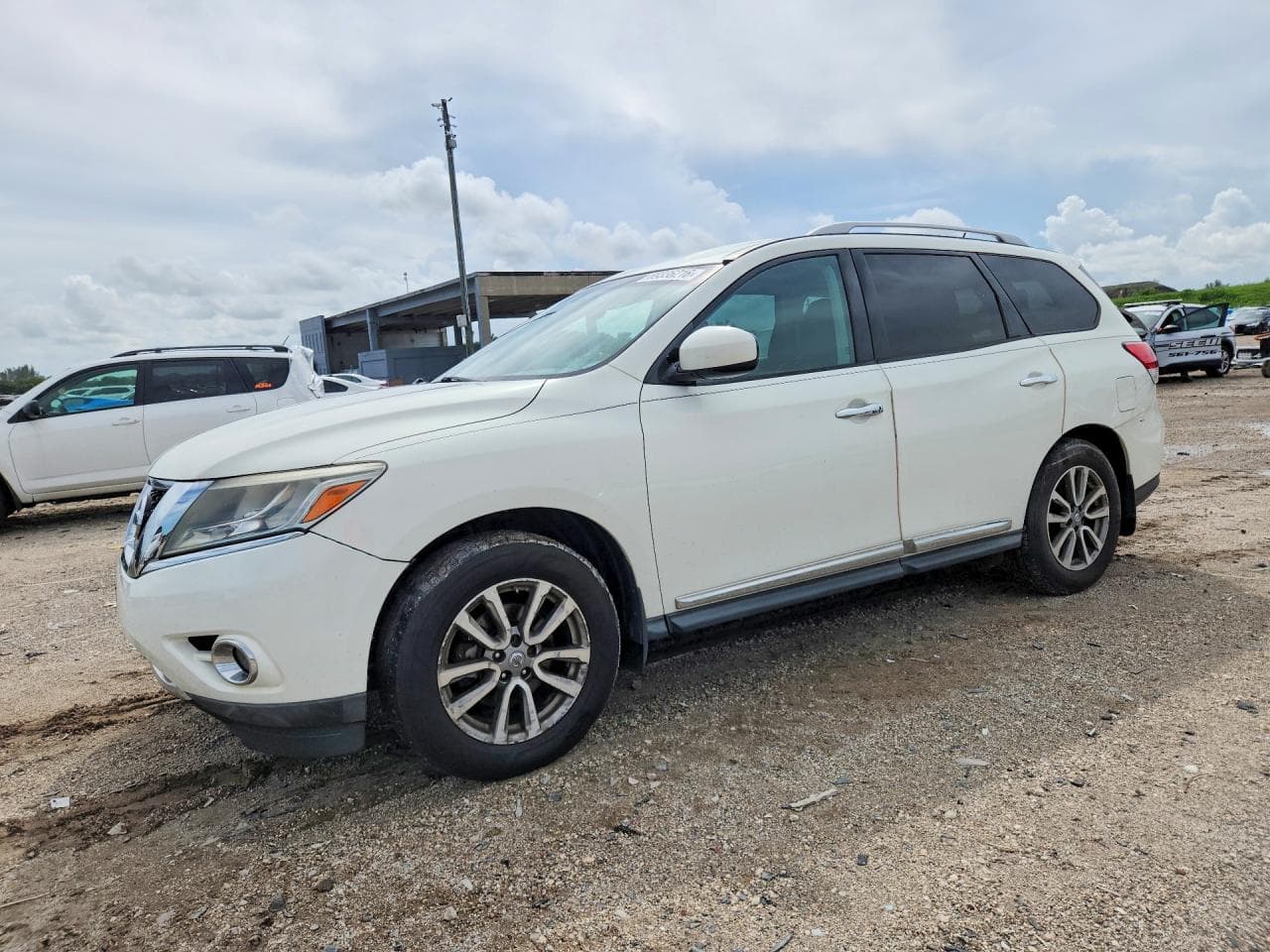 Nissan Pathfinder 2014 z USA