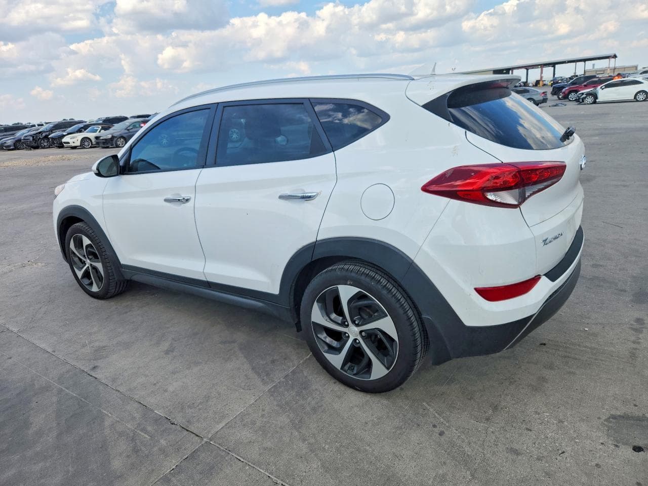 2016 Hyundai Tucson Limited - foto 2