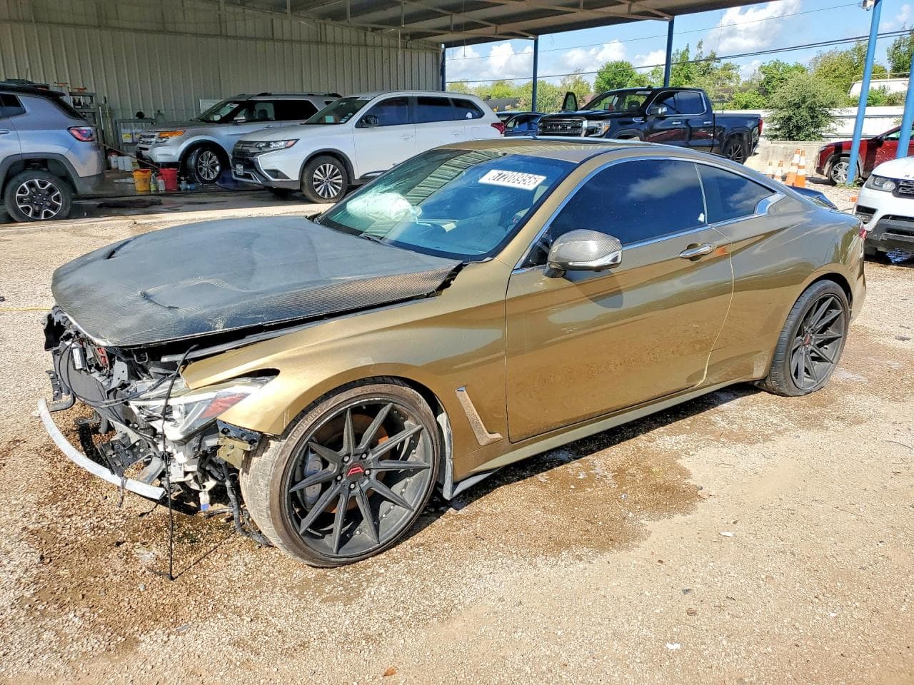 Infiniti Q60 2018 z USA