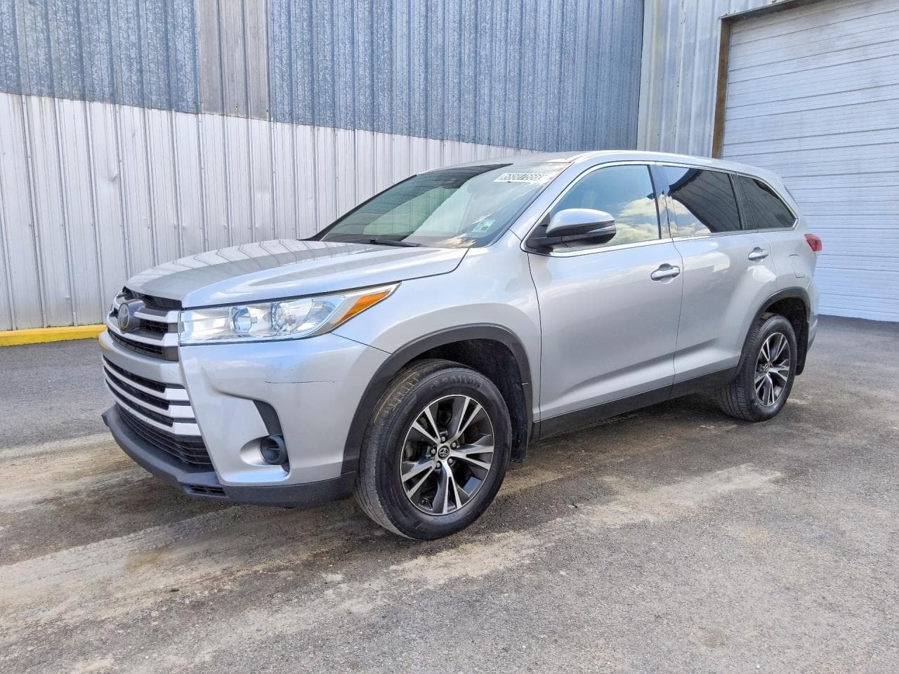 2019 Toyota Highlander Le