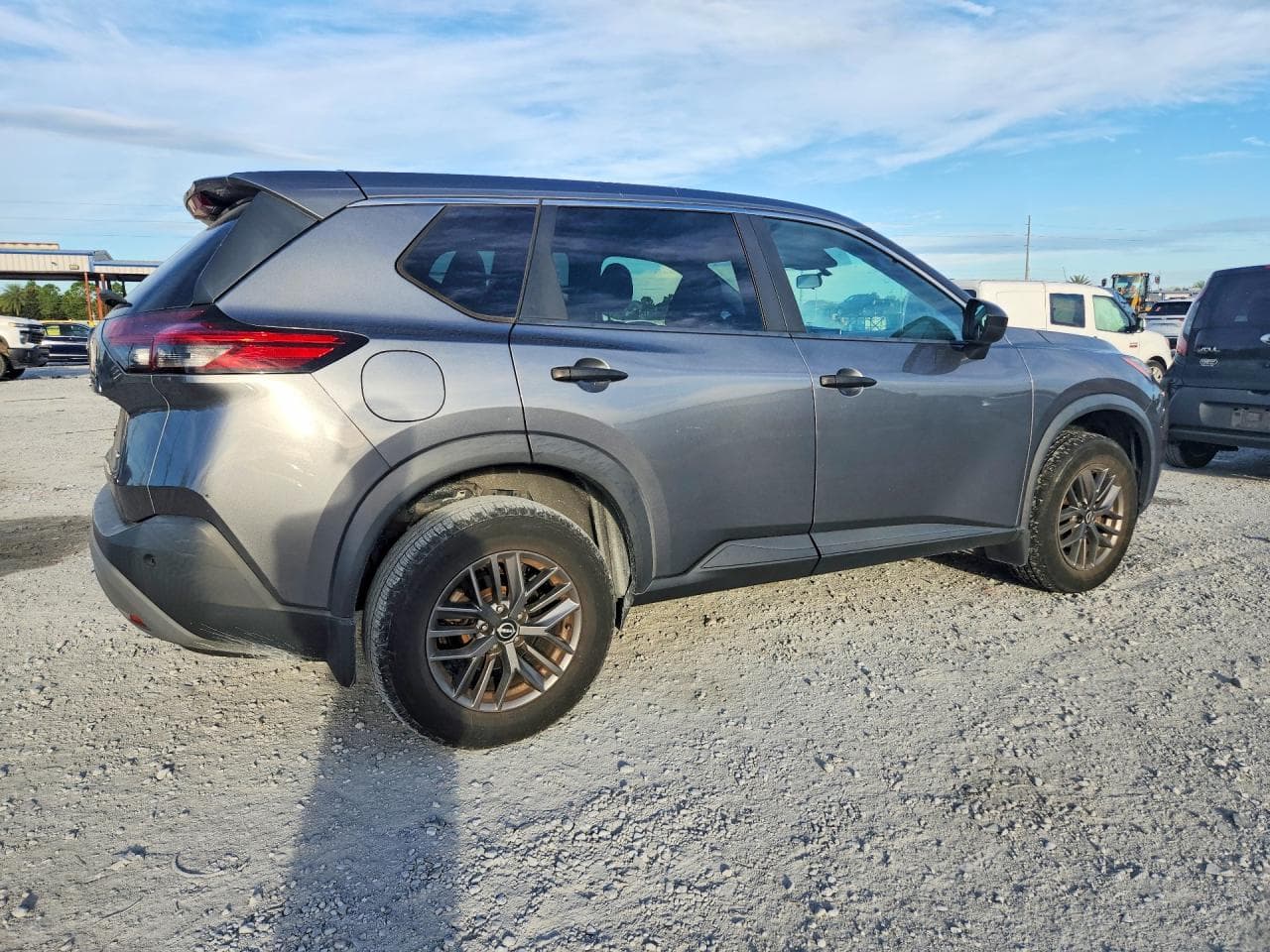 2023 Nissan Rogue S - foto 3