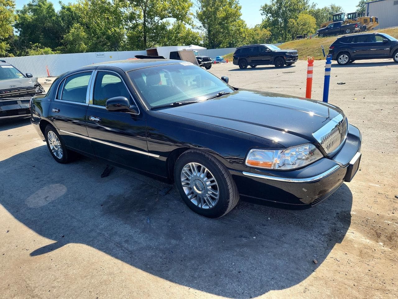 2008 Lincoln Town Car Signature Limited - foto 4