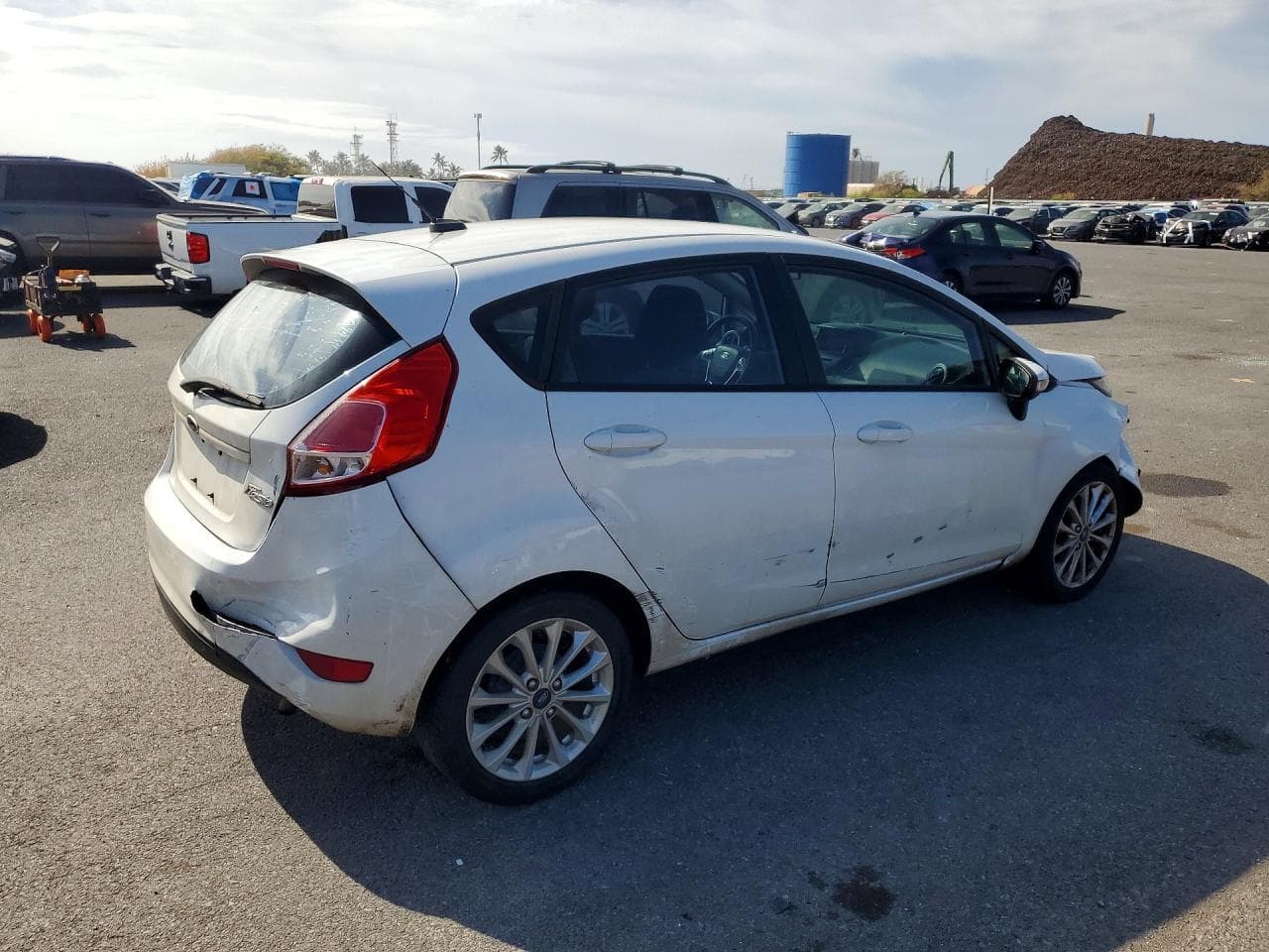 2014 Ford Fiesta Se - foto 3