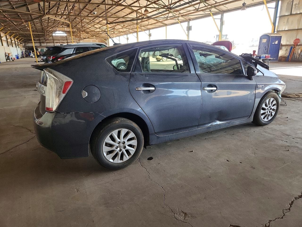 2014 Toyota Prius Plug-In Hybrid Base - foto 3