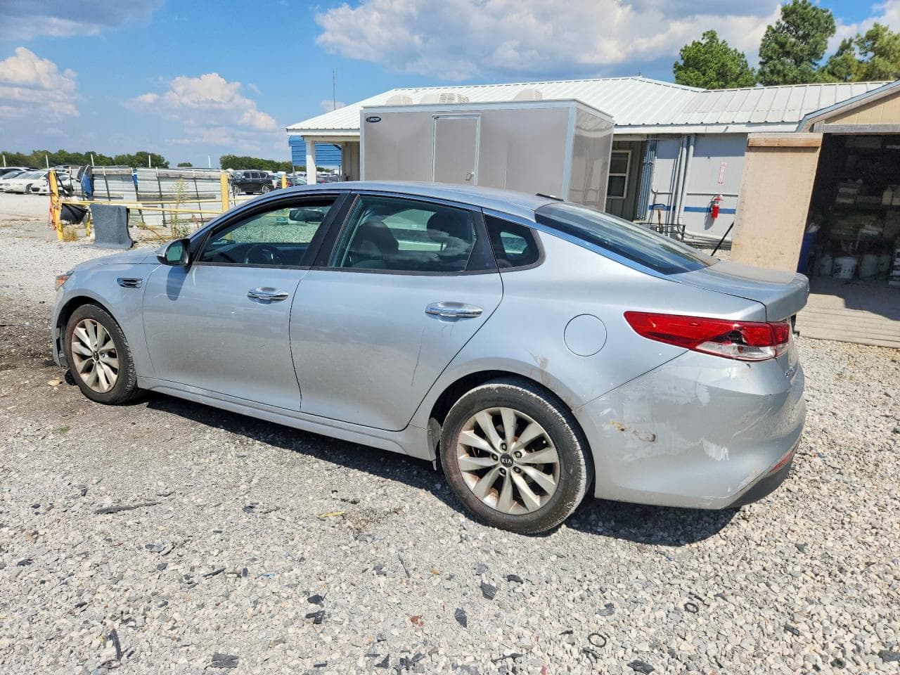 2017 Kia Optima Lx - foto 2