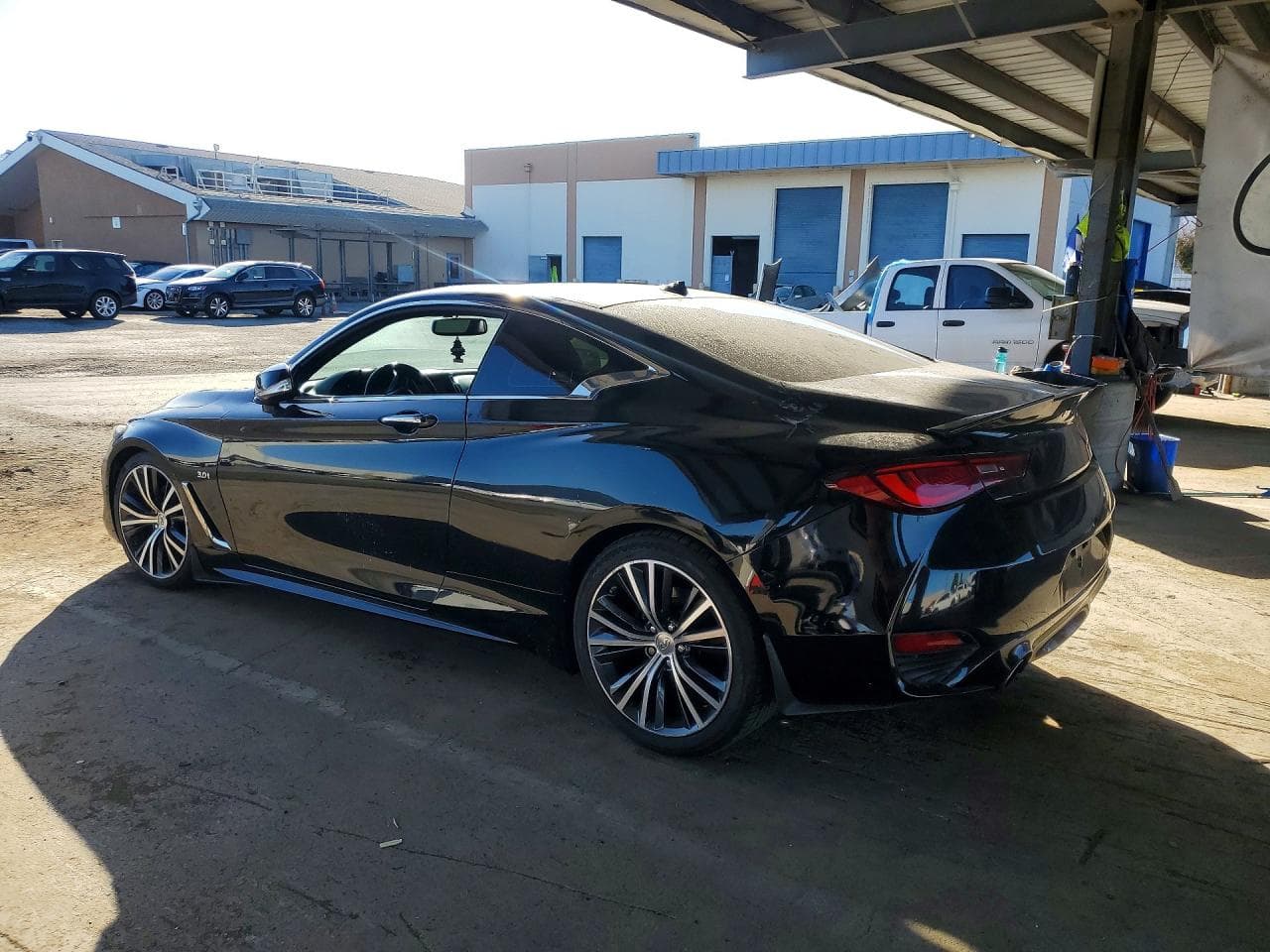 2017 Infiniti Q60 3.0T Premium - foto 2