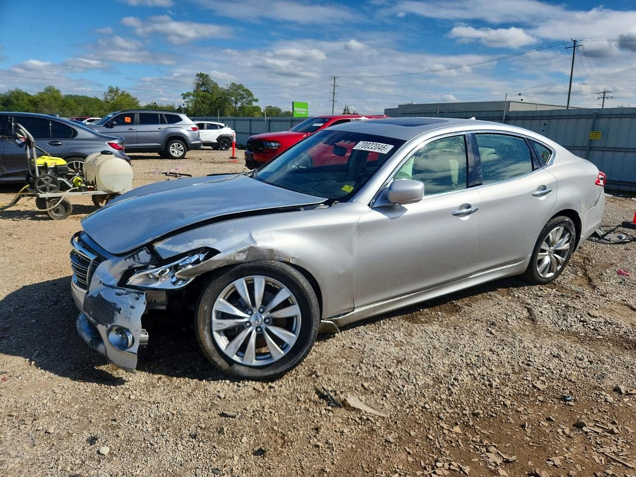 Infiniti M 2012 z USA