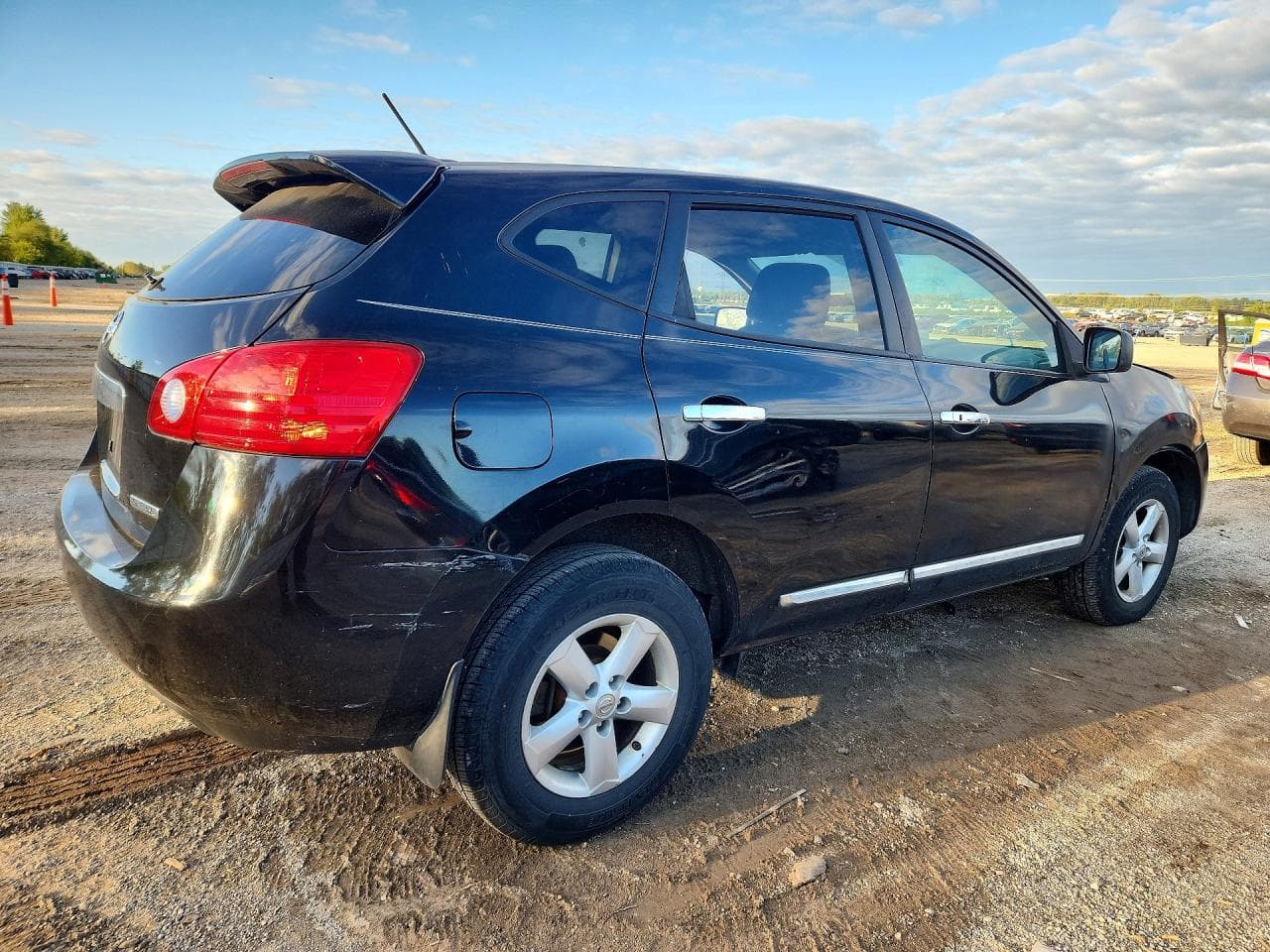 2012 Nissan Rogue S - foto 3
