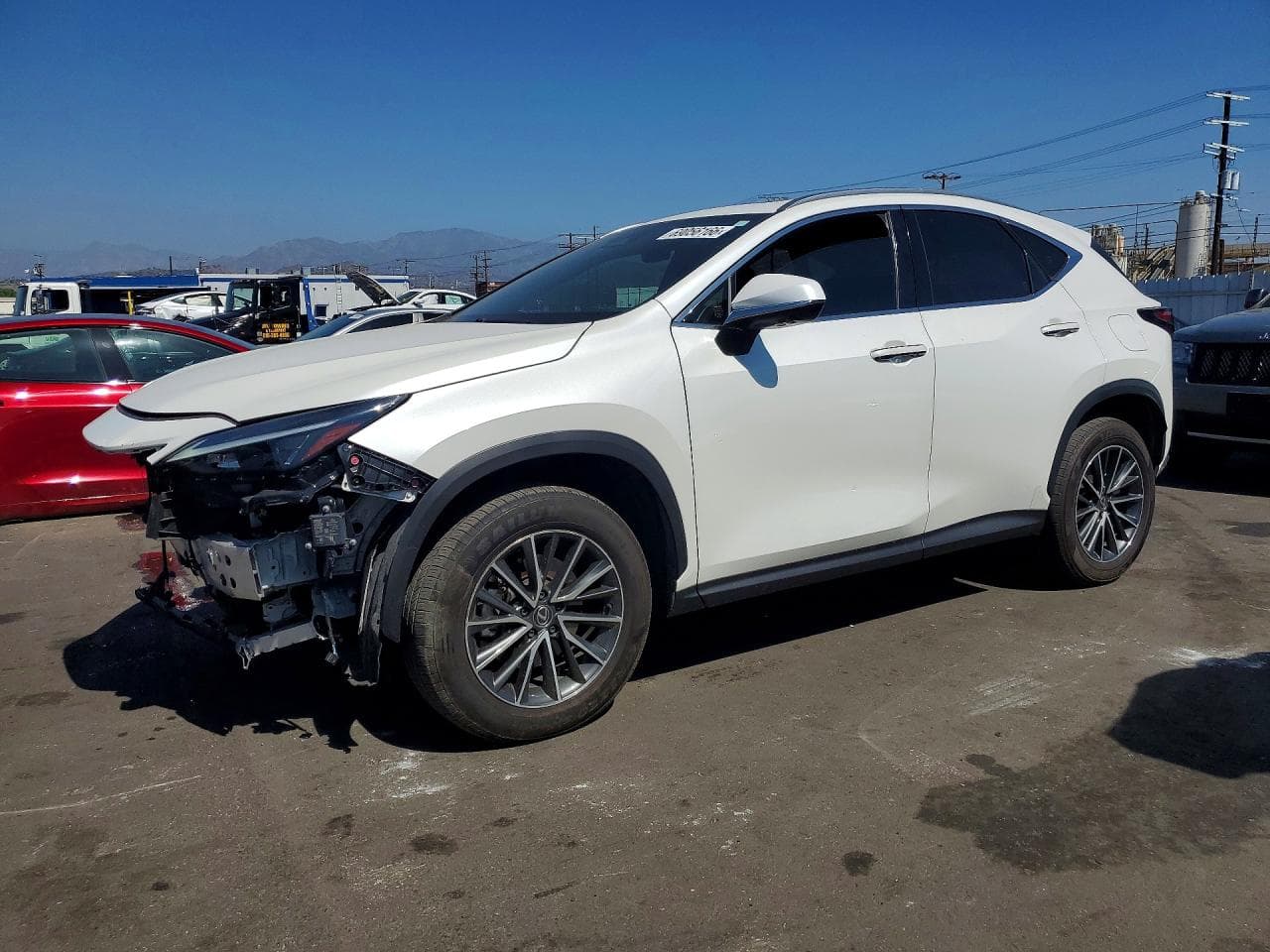 Lexus NX 2025 z USA