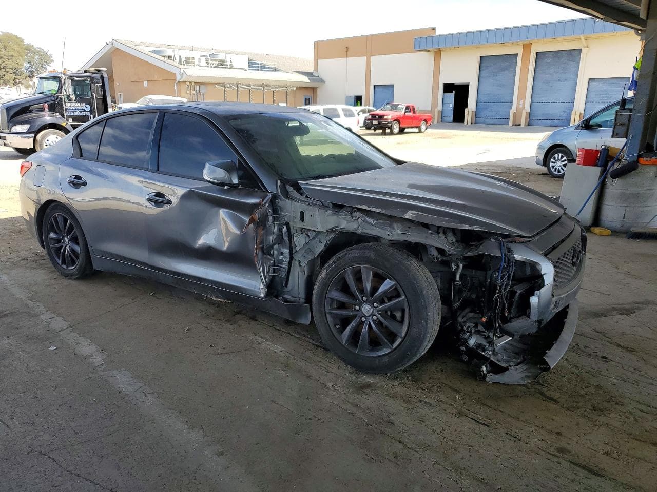 2016 Infiniti Q50 3.0T Premium - foto 4