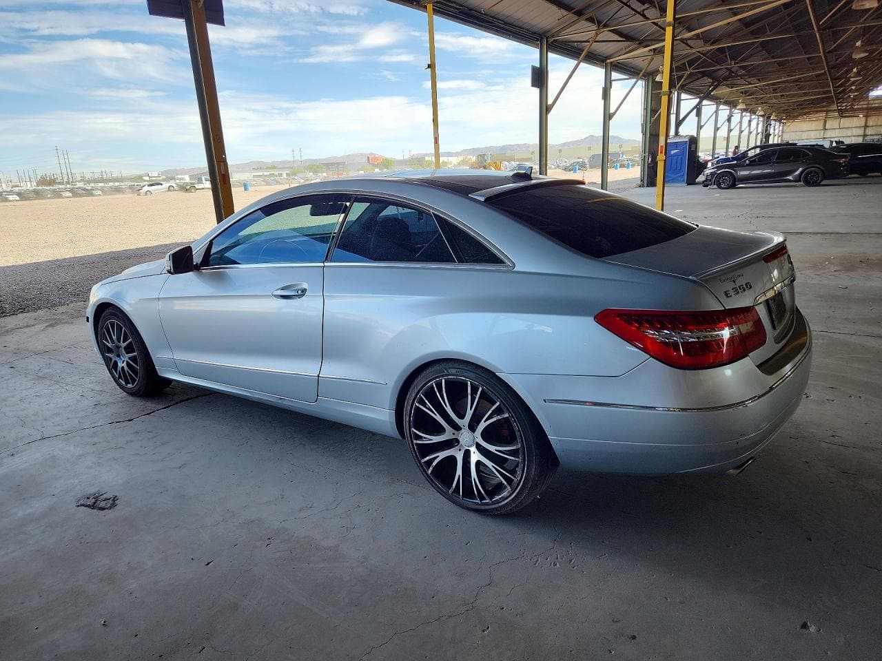 2011 Mercedes-Benz E 350 - foto 2