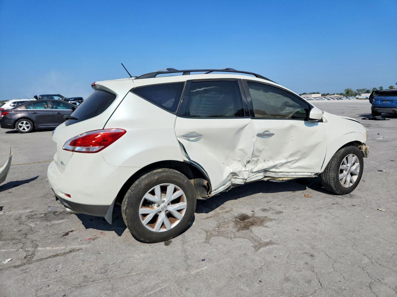 2011 Nissan Murano S - foto 3