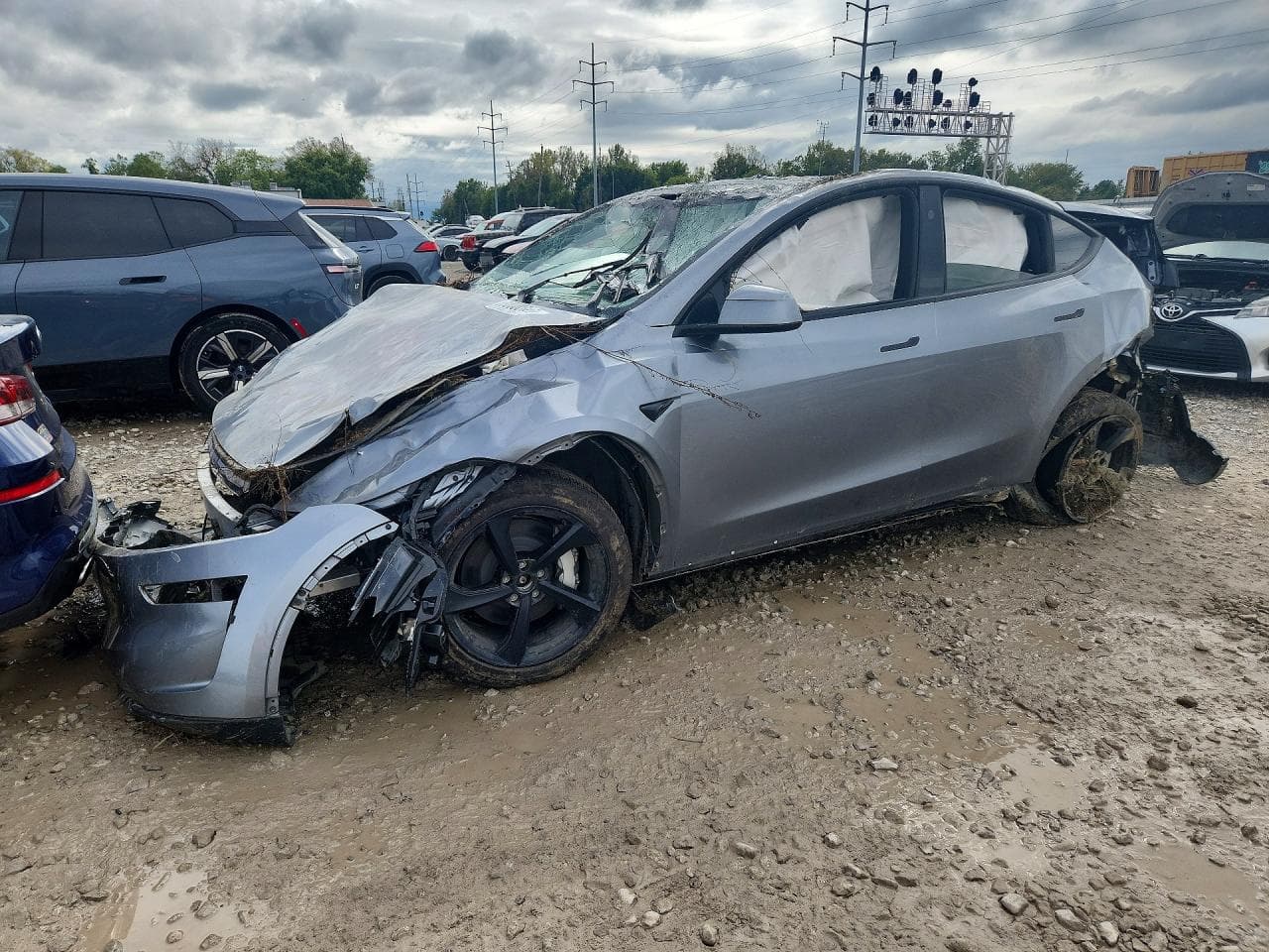 Tesla Model Y 2026 z USA