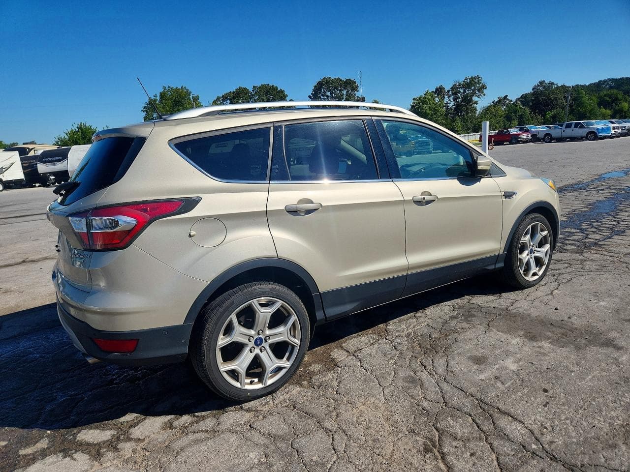 2017 Ford Escape Titanium - foto 3